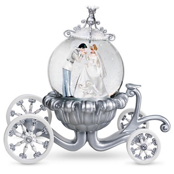 Disney Cinderella Wedding Carriage Snow Globe Disney Cinderella Wedding Carriage Snow Globe